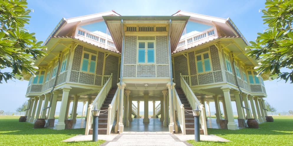 25 Houses Built On Stilts Pilings And