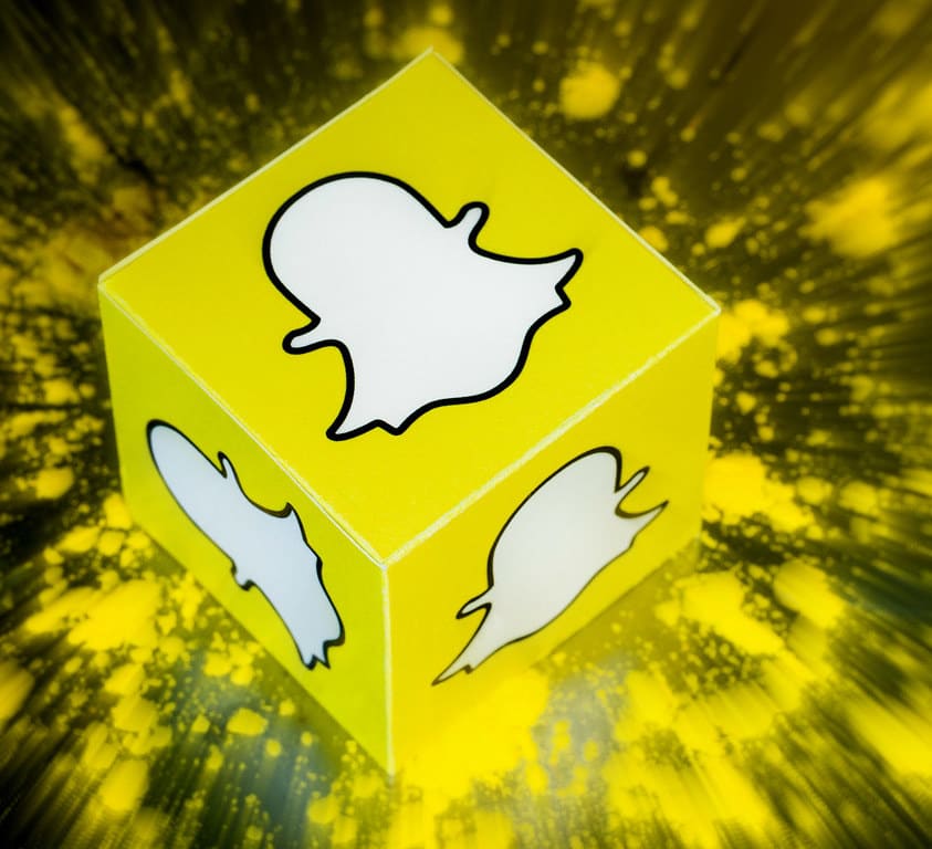 "Dynamic Snapchat Logo/Icon" de Visual Content este distribuita sub licenta CC BY 2.0