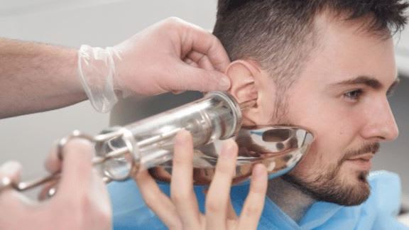 Ear