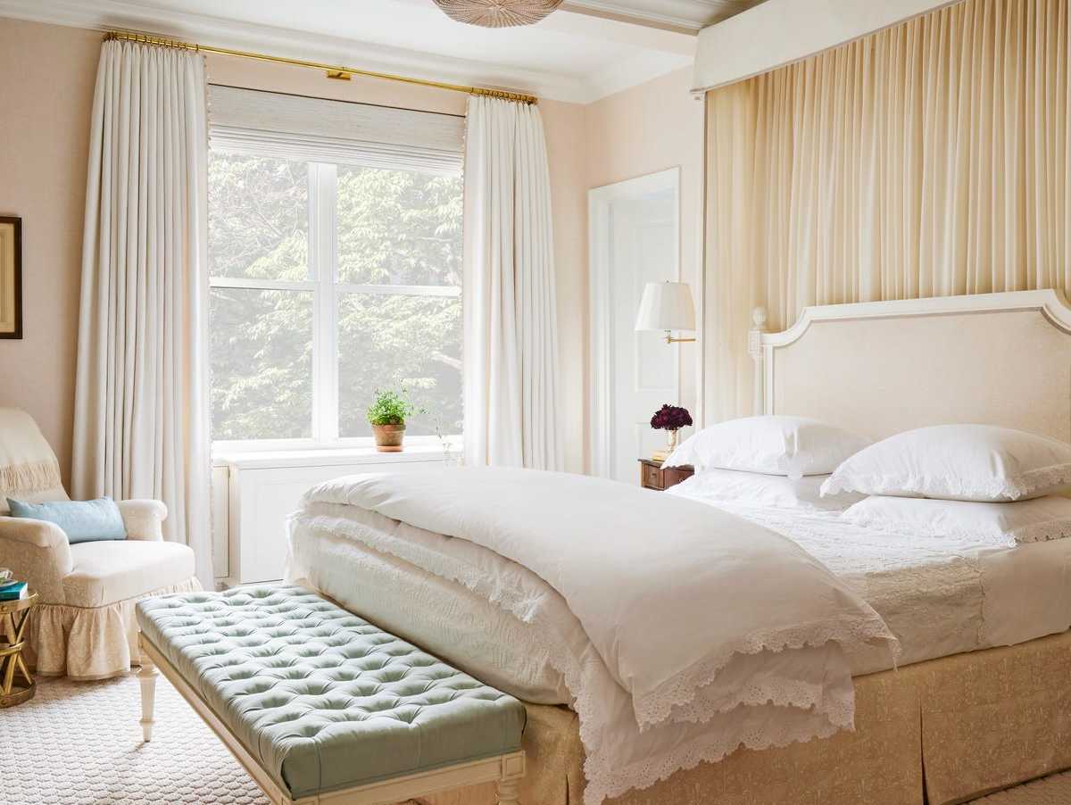 barfield-house-tour-gramercy-park-bedroom-jpg-1618419012