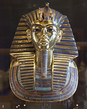 Masque funéraire en or de Toutânkhamon (Musée égyptien du Caire)