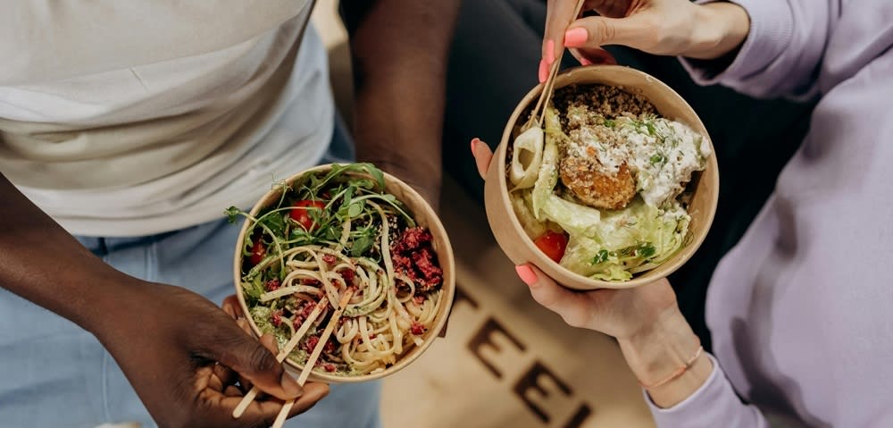 pexels-mikhail-nilov-6740535