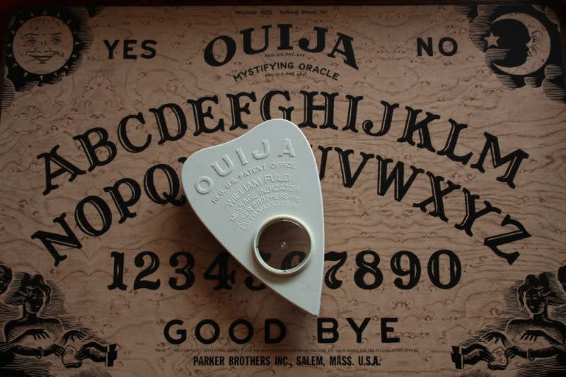 ouija-board-e1478014675821