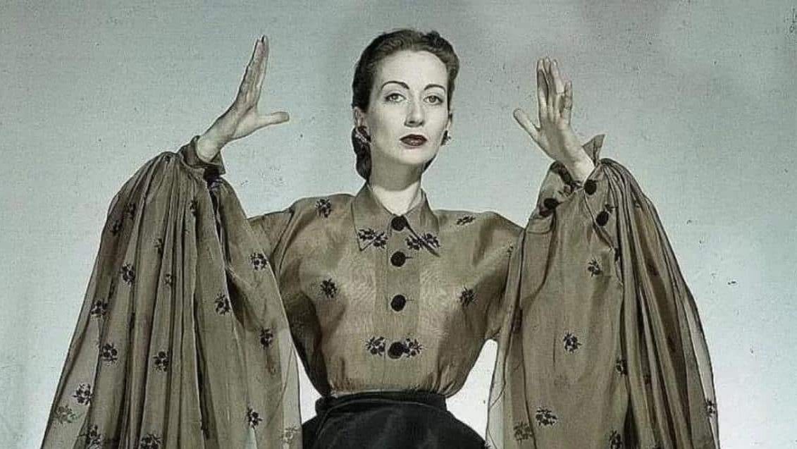 Elsa-Schiaparelli-Blouse-1950s-e1673956095964 (1)