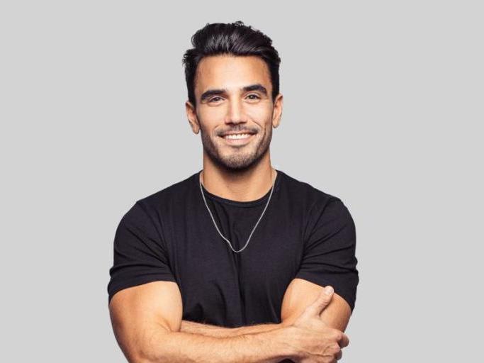 מיכה לובטון