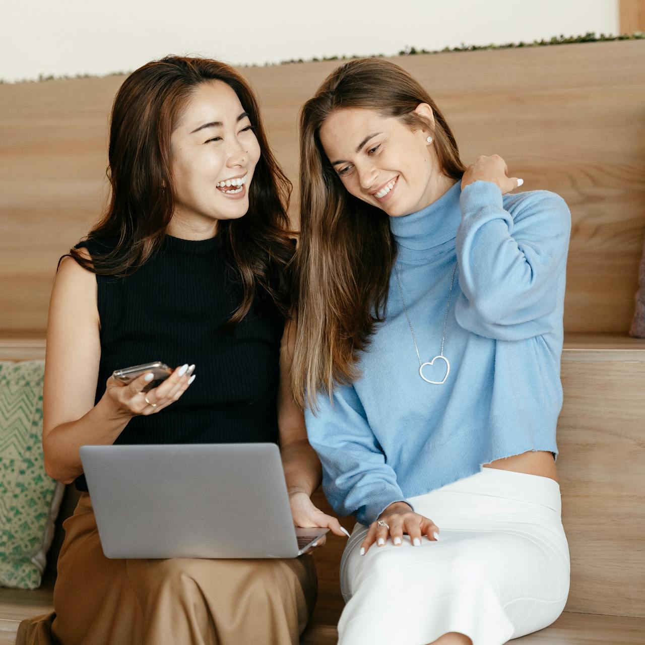 pexels-alexander-suhorucov-6457524(1)