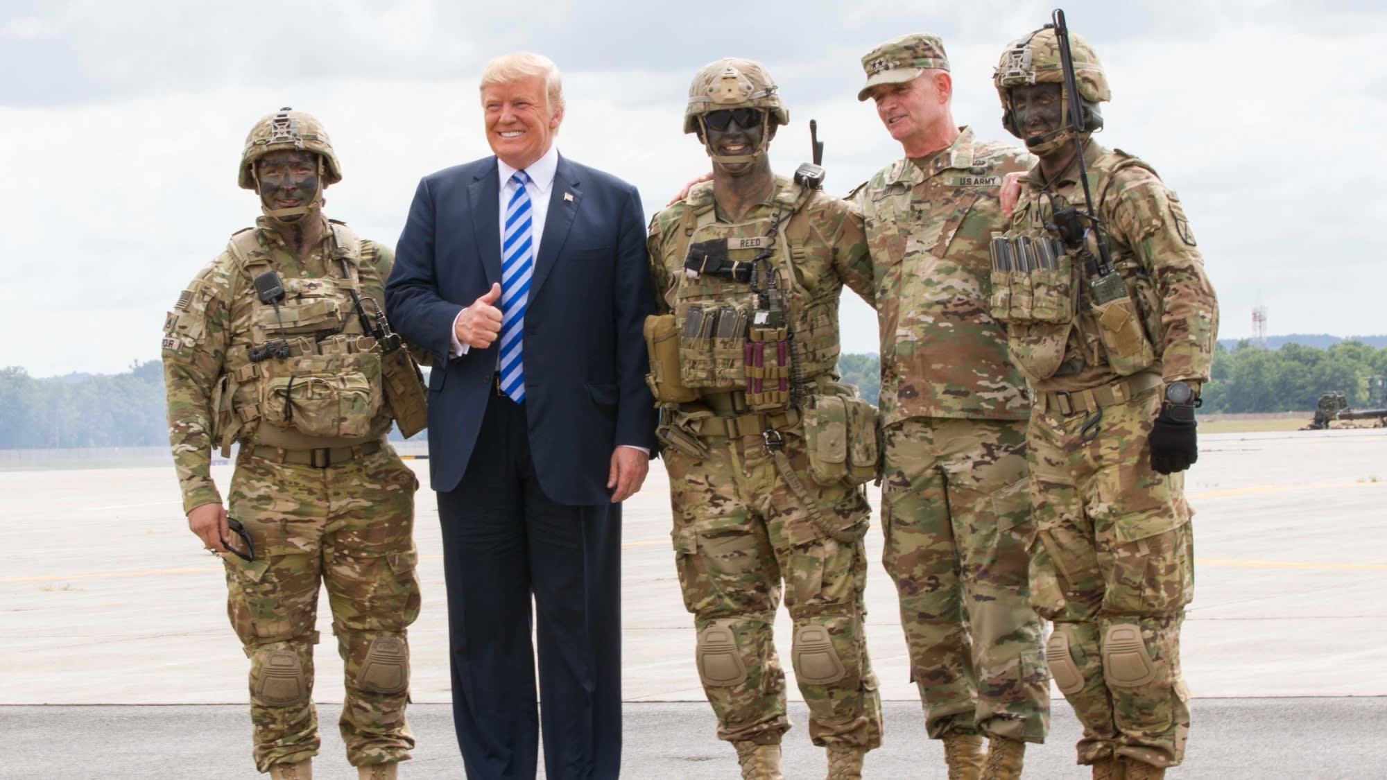 Donald_Trump_at_Fort_Drum_2018_06