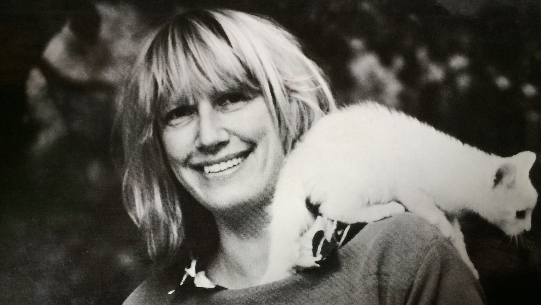 19babitz-photo01-superJumbo