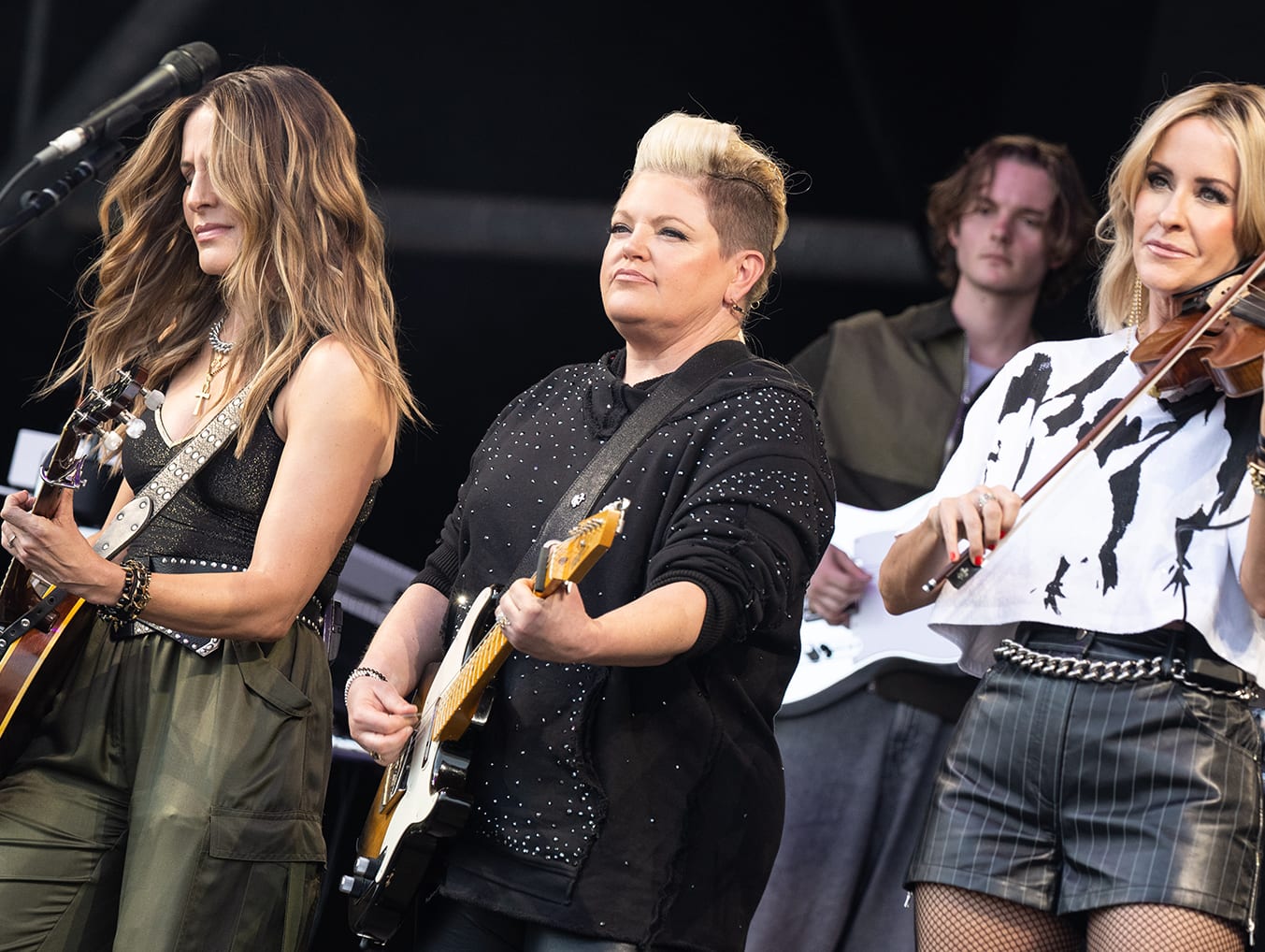 the-chicks-cancel-shows