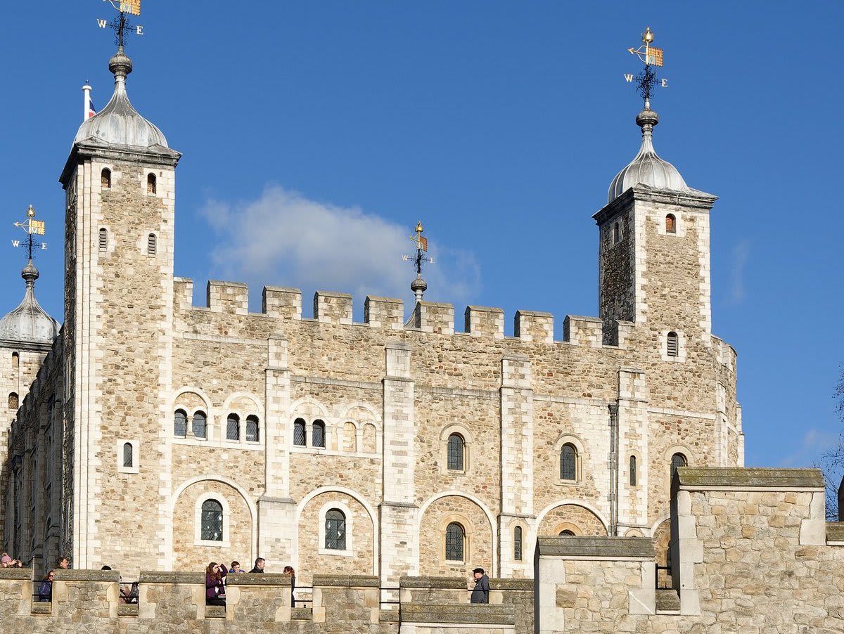 tower-of-london-white