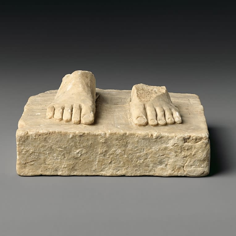 feet