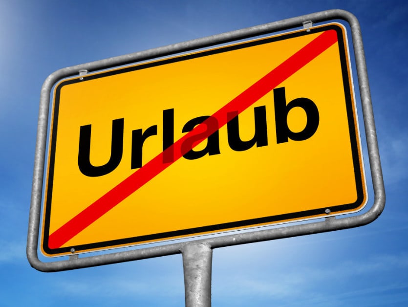urlaub_schild_cr_coloures-pic_adobe