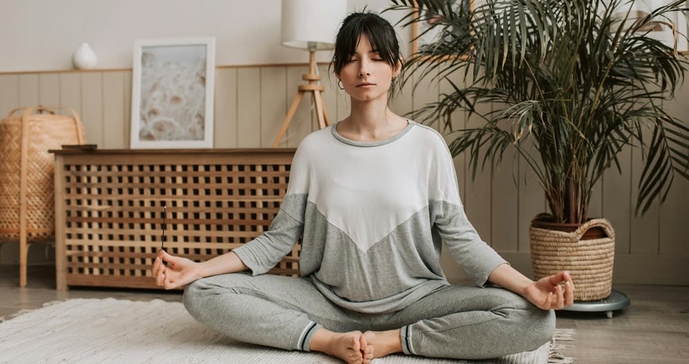 pexels-vlada-karpovich-6802948