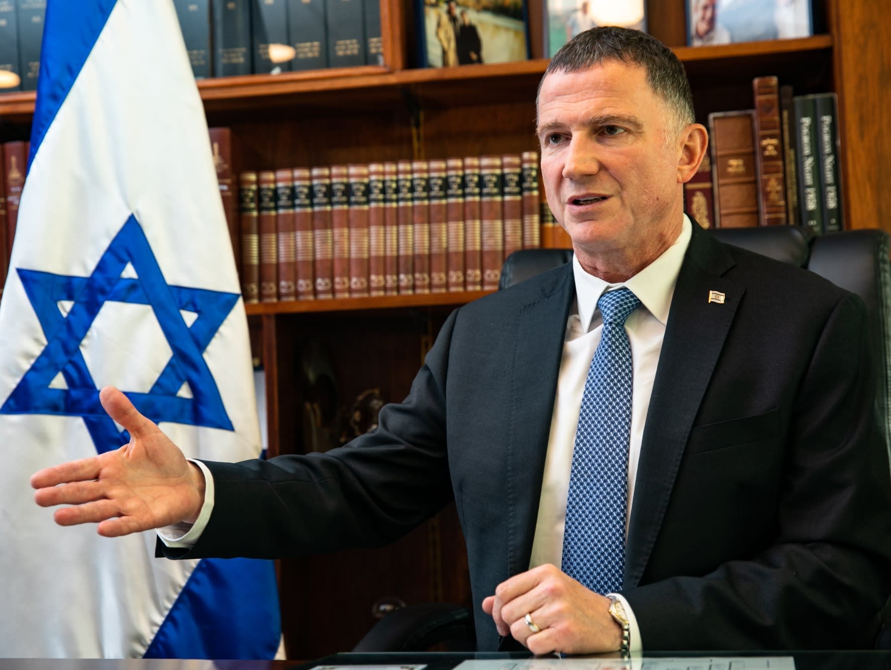ח"כ יולי אדלשטיין