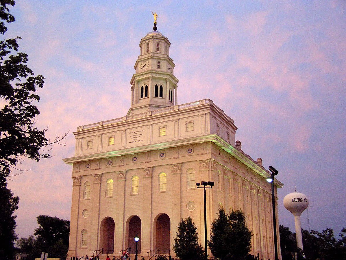 1200px-New_Nauvoo_Temple