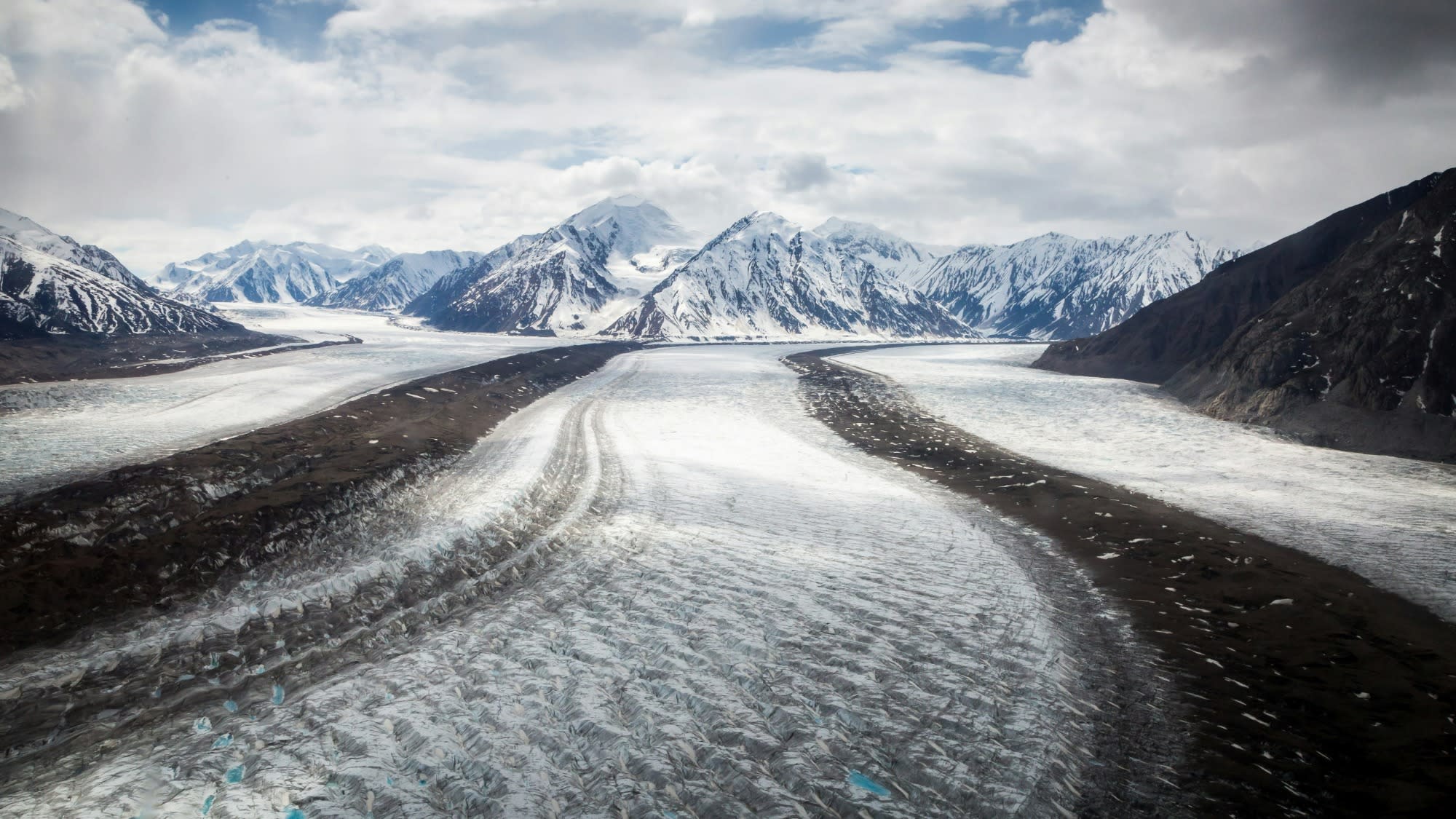kalen-emsley-HpiYsNBORAw-unsplash