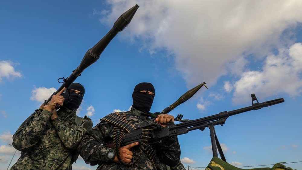 shutterstock_2364420243