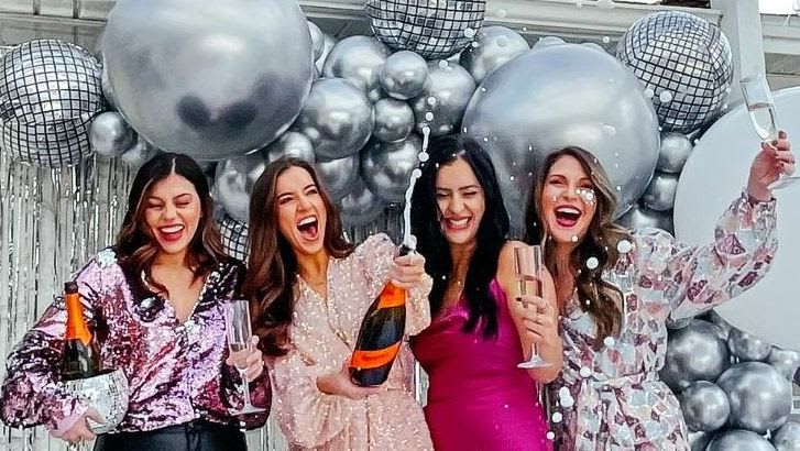 party cafa62f794323b4b4b4177fdf2830b26