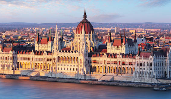 parliament-budapest-788x537