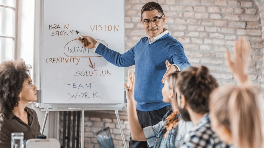 6283d0c8f3f12d05f117e228_core-values-brainstorm