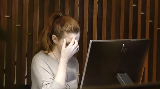 photo-1647964366344-bc680baf64e2