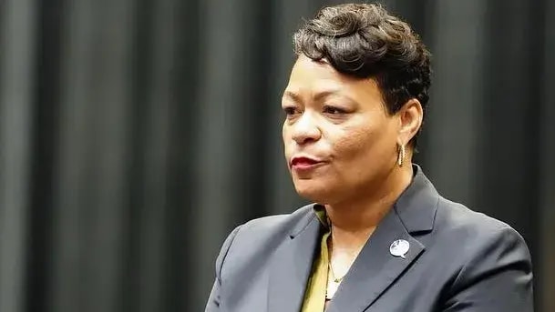 Cantrell--LaToya--Mayor-standing-City-of-New-Orleans-af576b5f-a83d-4baf-926f-cb5cbf0ddbd9