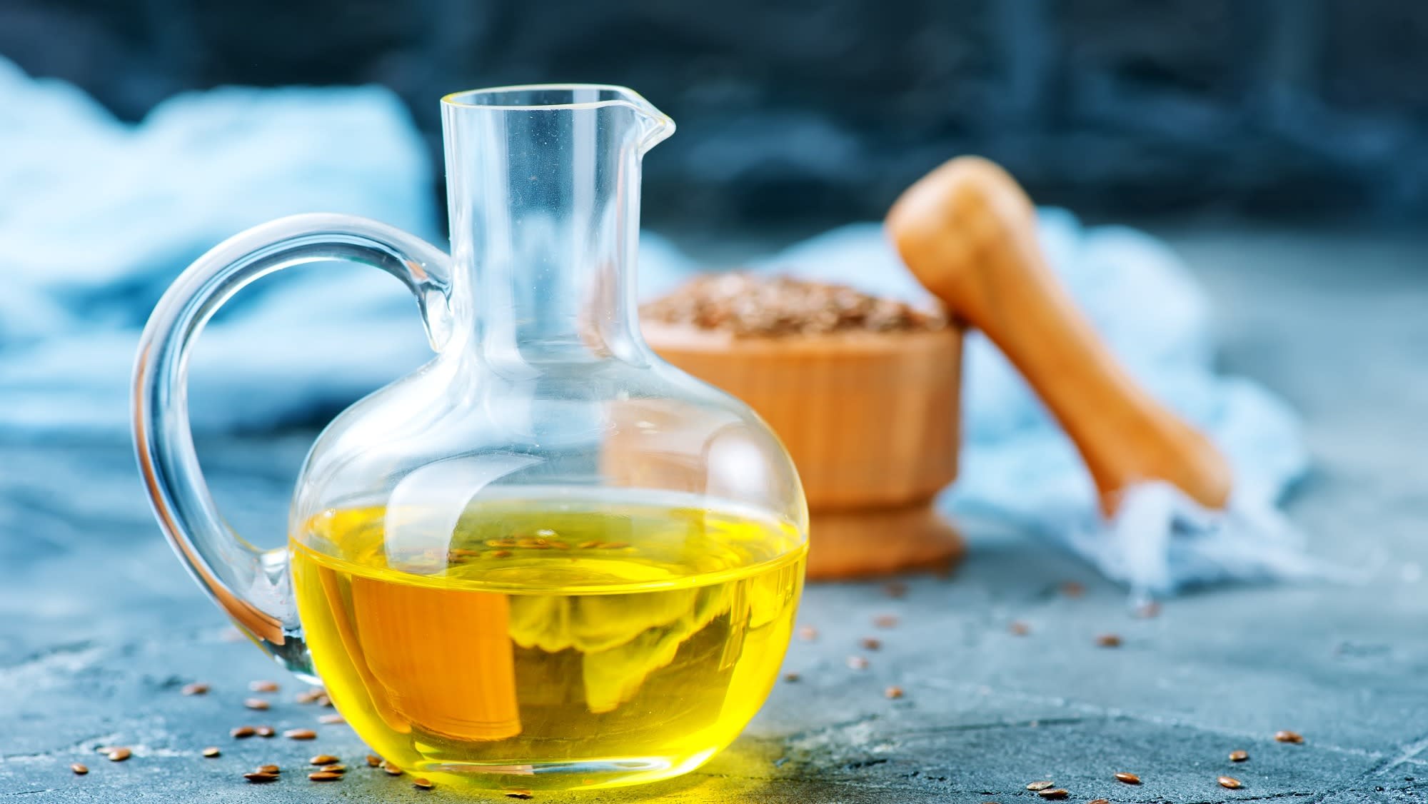 flax-seed-and-oil-2025-01-10-18-28-16-utc