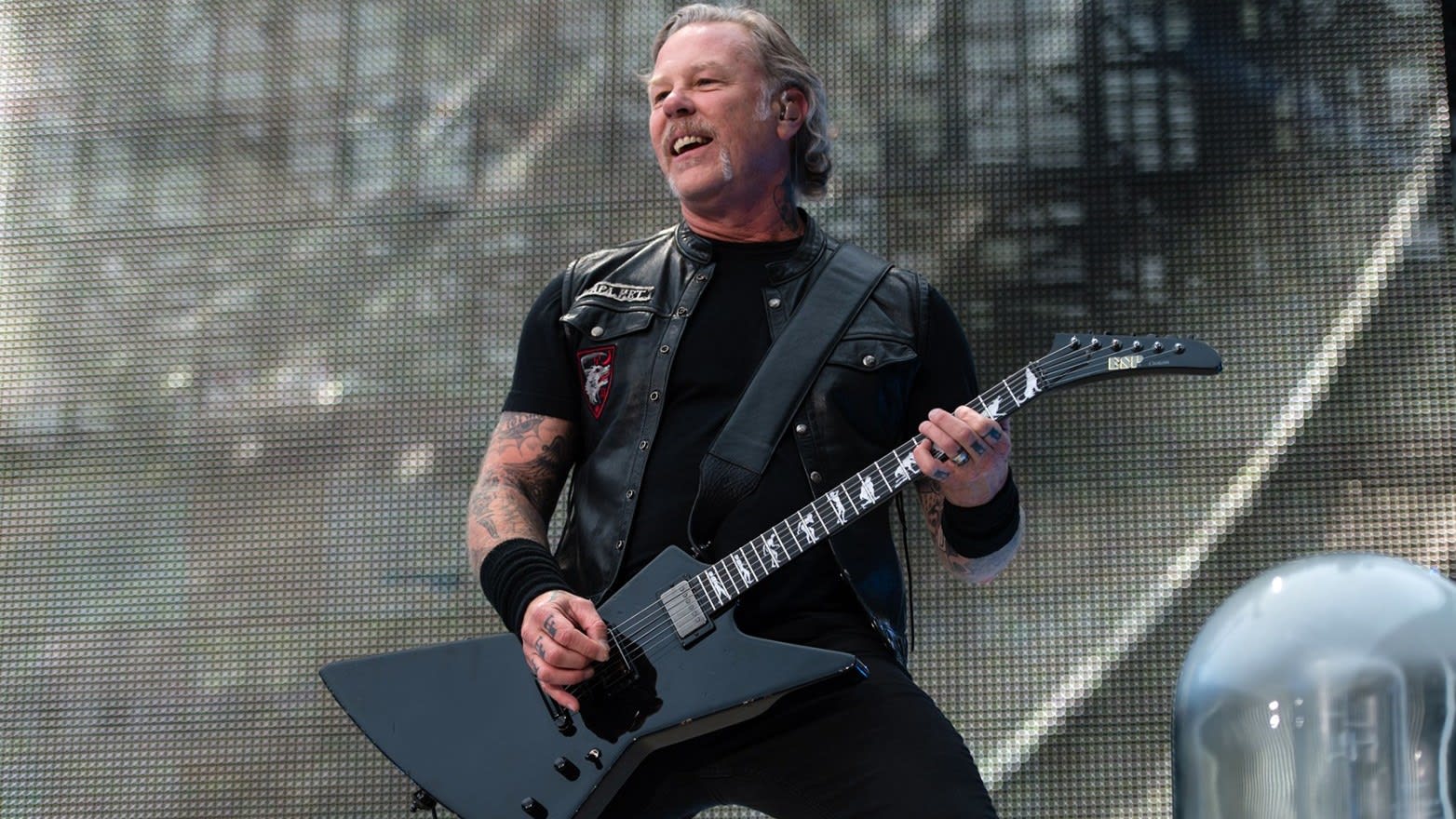 james-hetfield-canceled-shows