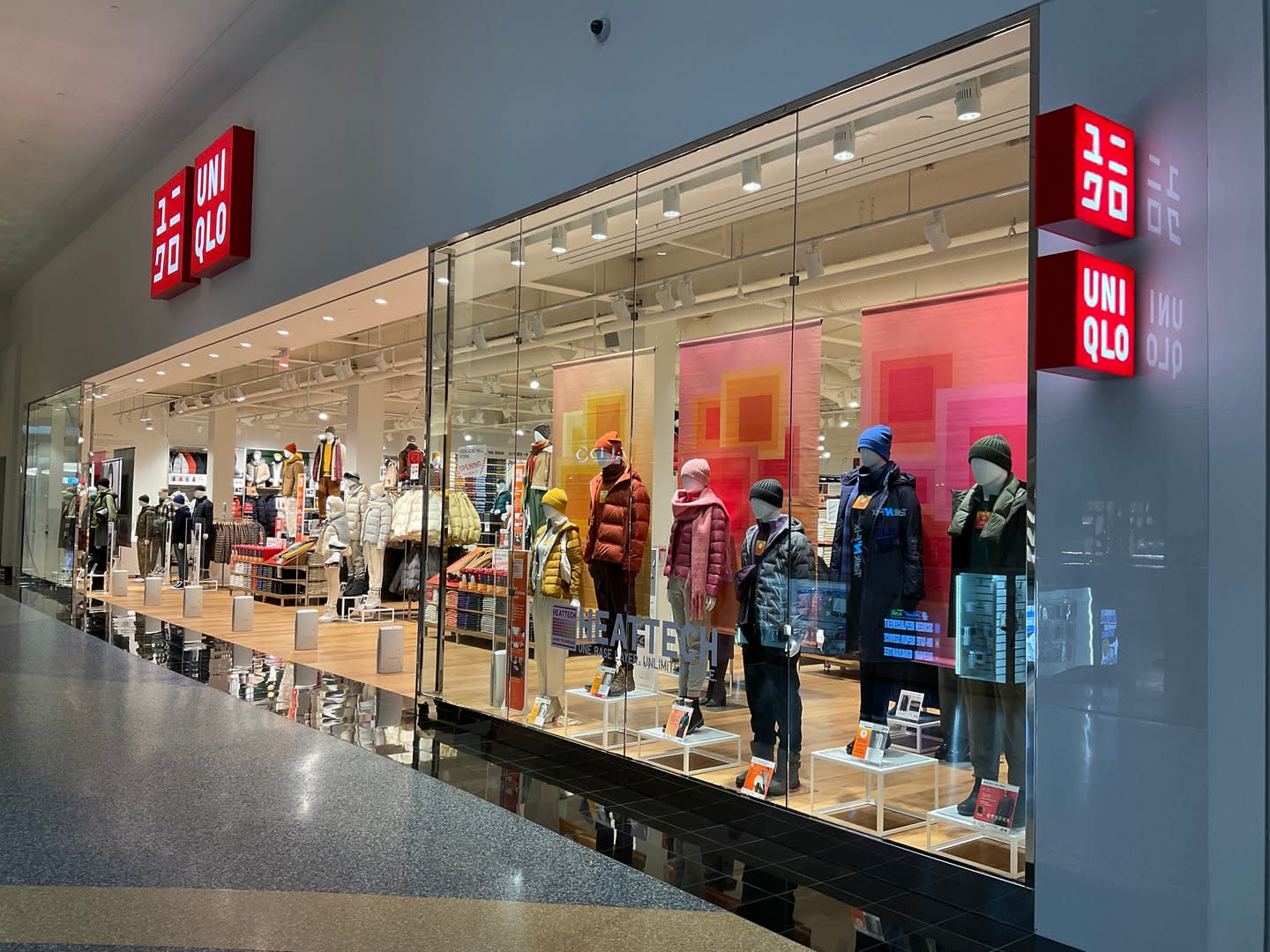 copy_of_stores_-_california_topanga_mall