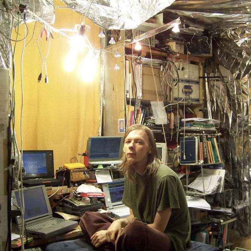 gottfrid-svartholm-one-of-the-co-founders-of-the-pirate-bay-v0-r2t4s2zbp7qa1