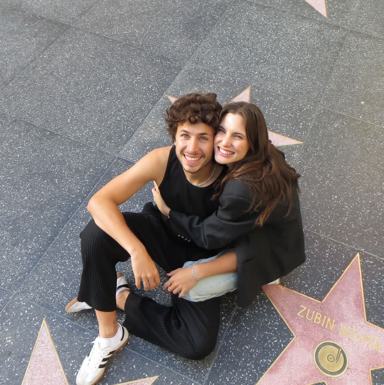 Macarena Achaga y Juanpa Zurita